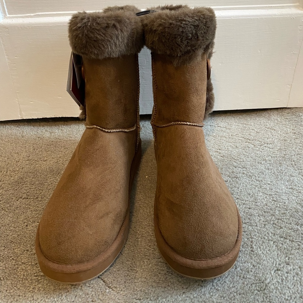 Snowy Creek Slippers Size 10 women’s NWT